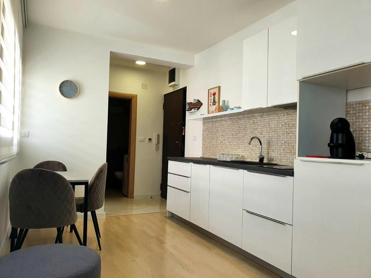 Aleksandar First Sea Line Apartment Bar Exterior foto