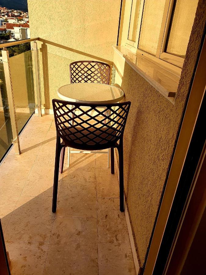 Aleksandar First Sea Line Apartment Bar Exterior foto